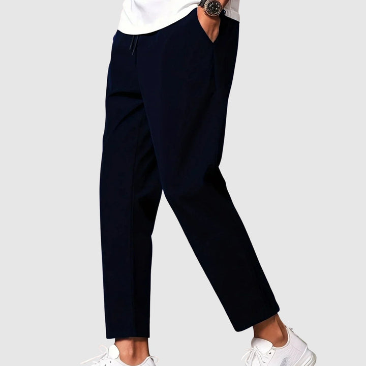 Λιμπουσέ – Λεπτά, γρήγορα στεγνώνουν παντελόνια για ελεύθερο χρόνο