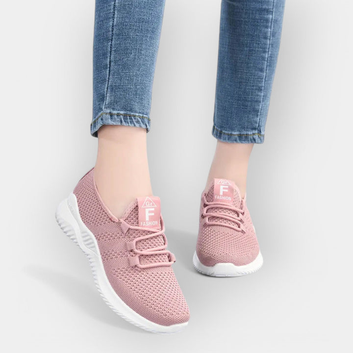 Άνετα ορθοπεδικά παπούτσια με χαμηλό βάρος