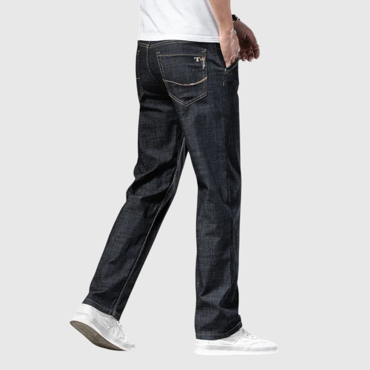 Κλασικά ίσια τζιν